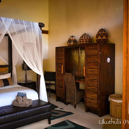 Ihlozi Bush Lodge 슐룰루웨 외부 사진